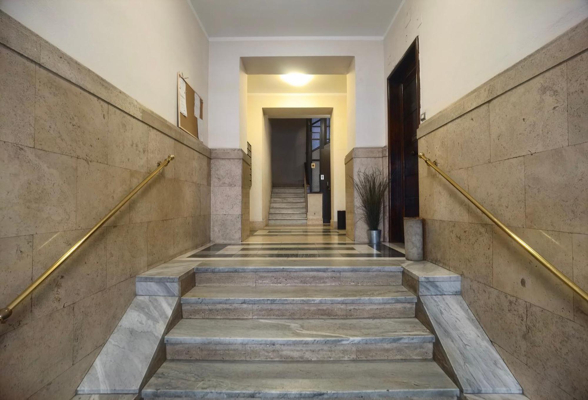 Metro Lodi Apartment 罗马 外观 照片